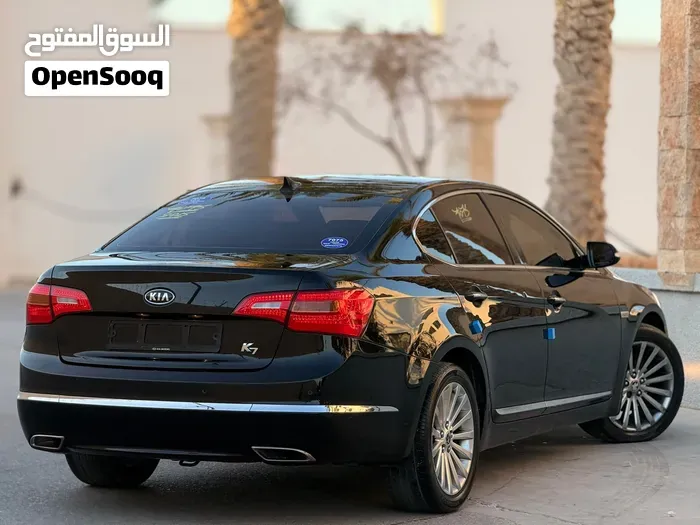 Kia Cadenza 2012 photo 2