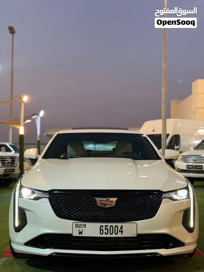 Cadillac Ct4 2022 photo 2