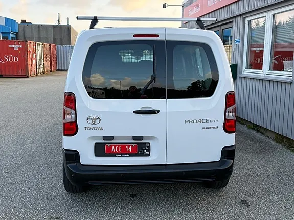 Toyota Proace City 2023 photo 5