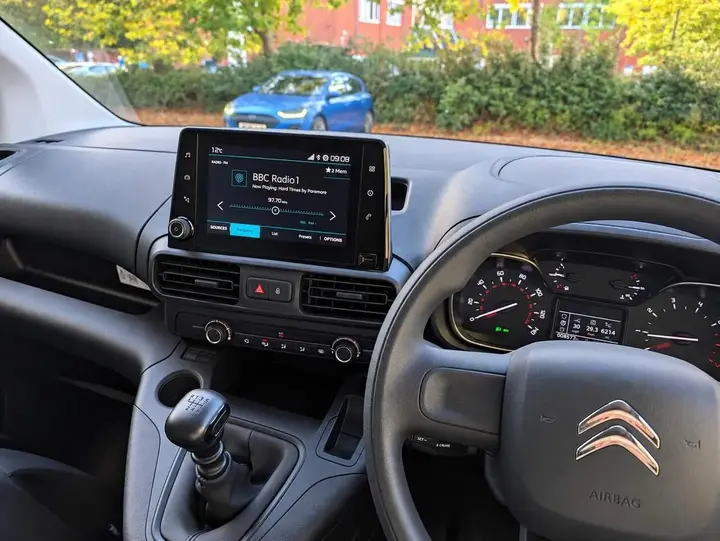Citroen Berlingo 2024 photo 5