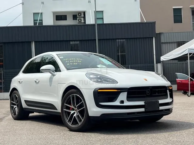 Porsche Macan S