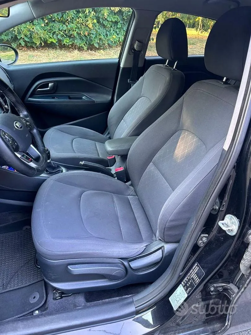 Kia Rio 2016 photo 5