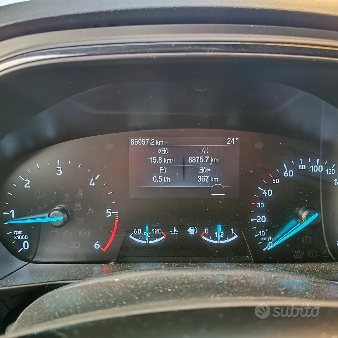 Ford Focus 2020 photo 2