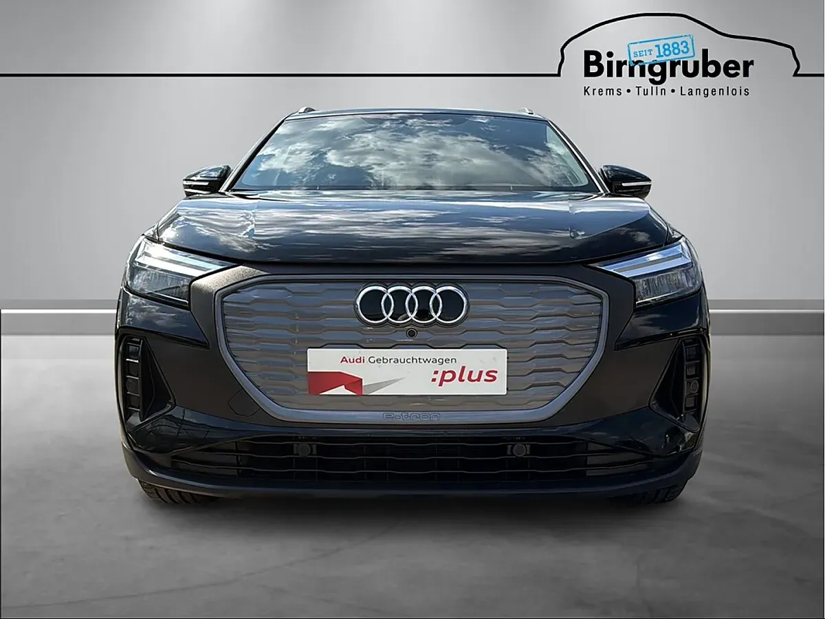 Audi Q4 2025 photo 2