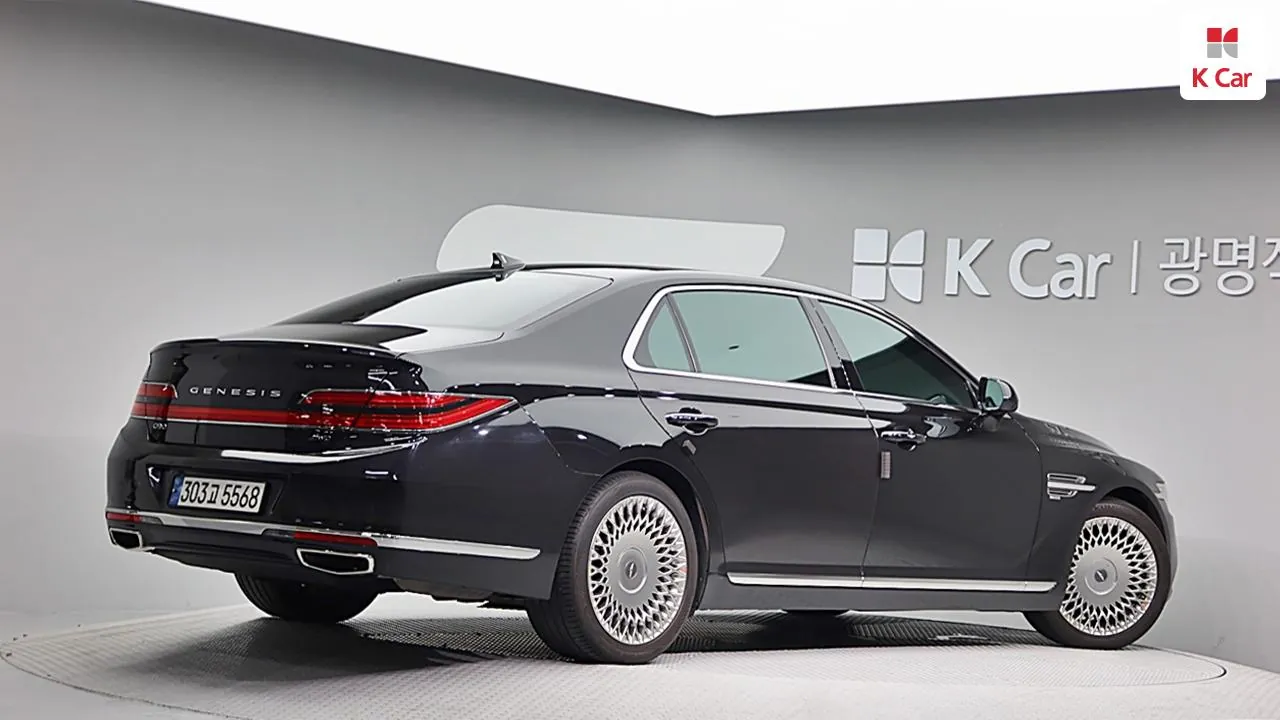 Genesis G90 2019 photo 4