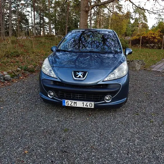 Peugeot 207 2007 photo 4