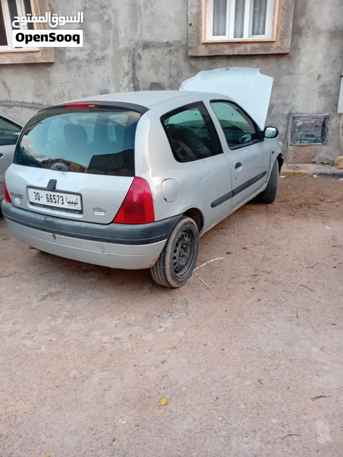 Renault Clio 2003 photo 4