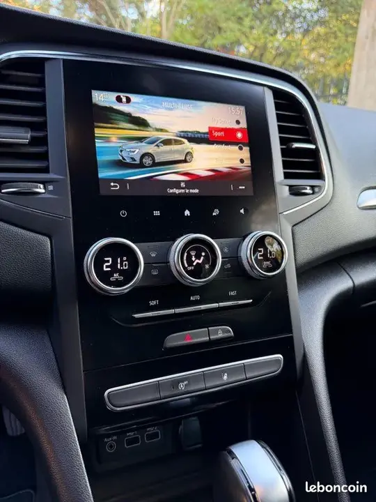 Renault Megane 2021 photo 5