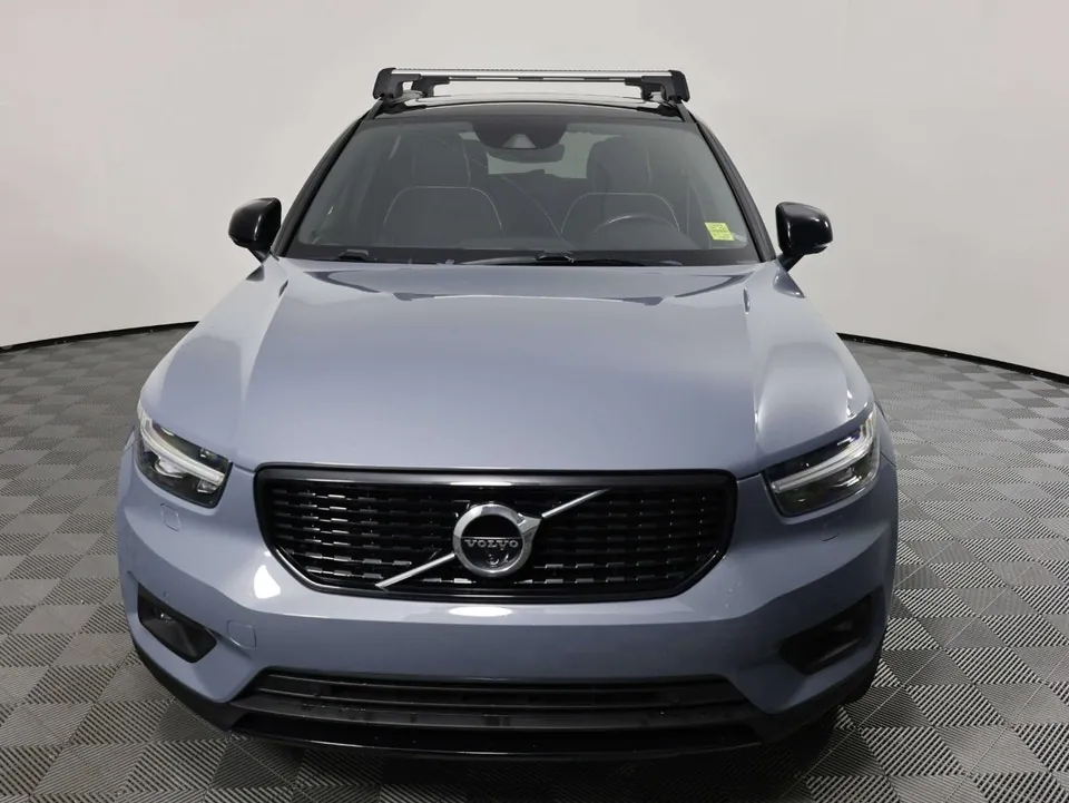 Volvo Xc40 2022 photo 2