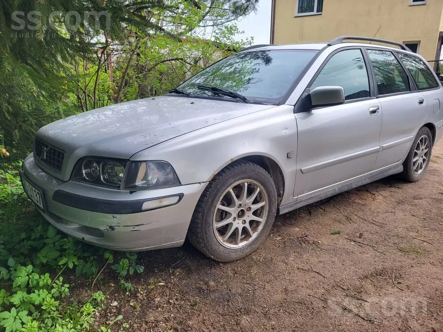 Volvo V40 2003 photo 3