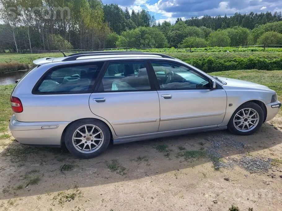 Volvo V40 2003 photo 5