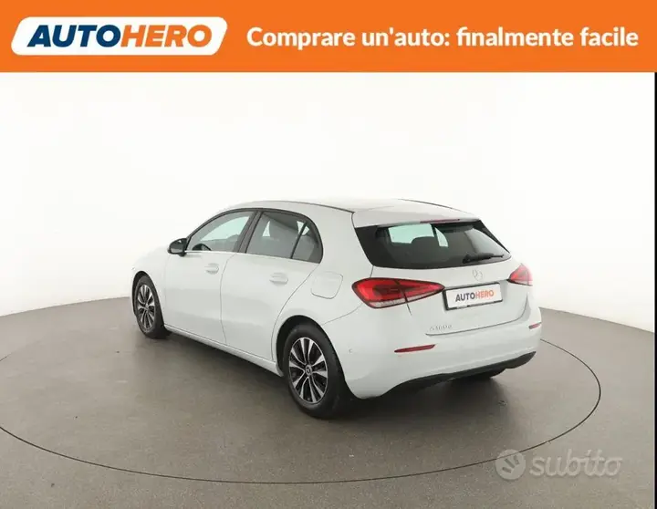 Mercedes-Benz A 180 2021 photo 4