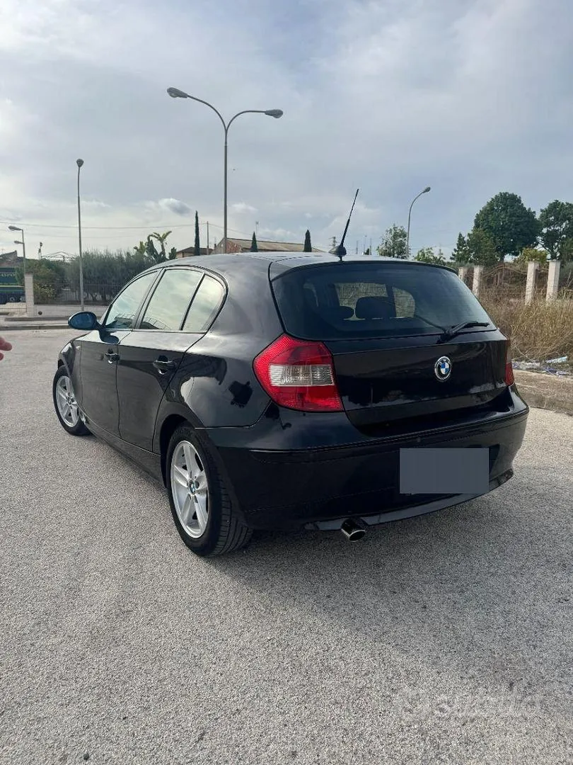 BMW 1 Series 2006 photo 2