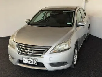 Nissan Pulsar 2014 photo 4