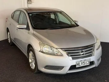 Nissan Pulsar 2014 photo 2