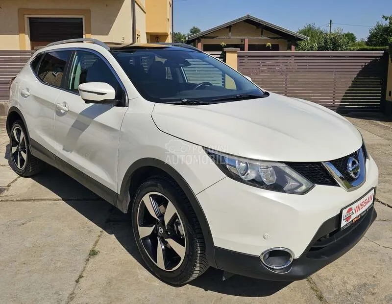 Nissan Qashqai 2014 photo 2
