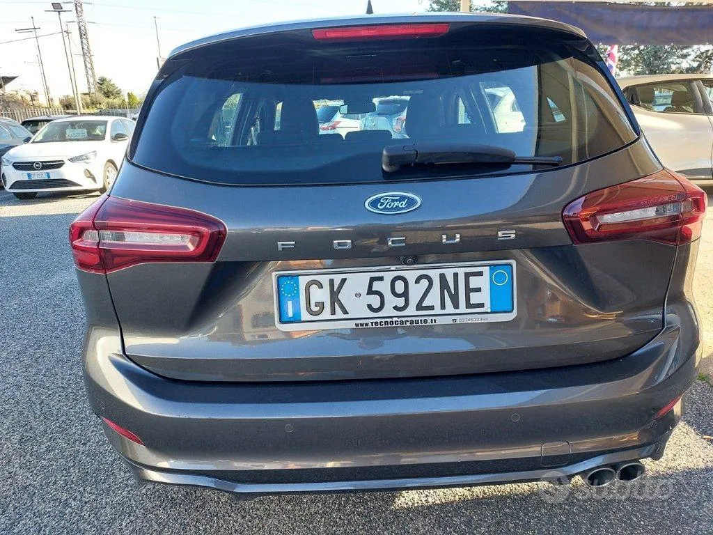 Ford Focus 2022 photo 4