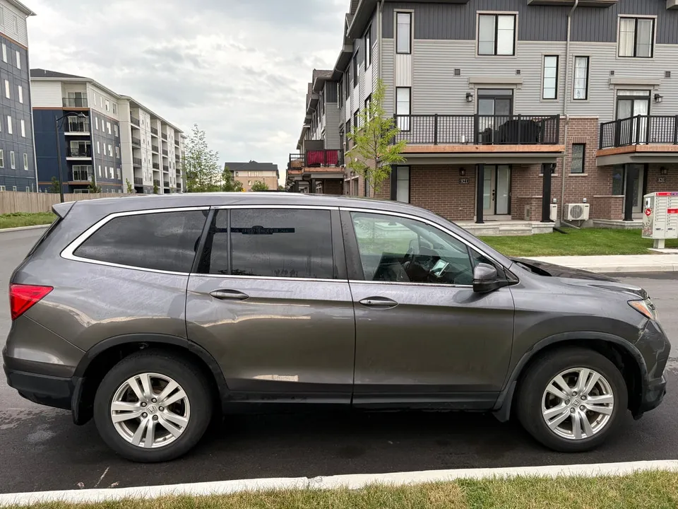 Honda Pilot 2016 photo 2