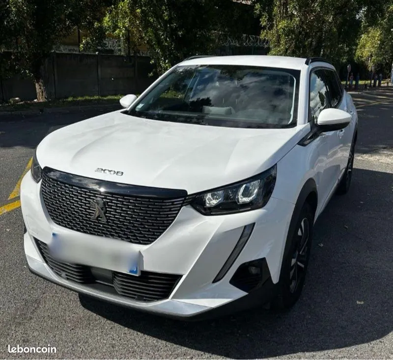 Peugeot 2008 2020 photo 2