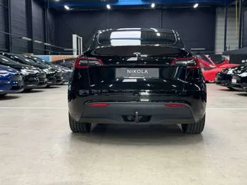 Tesla Model Y 2023 photo 3