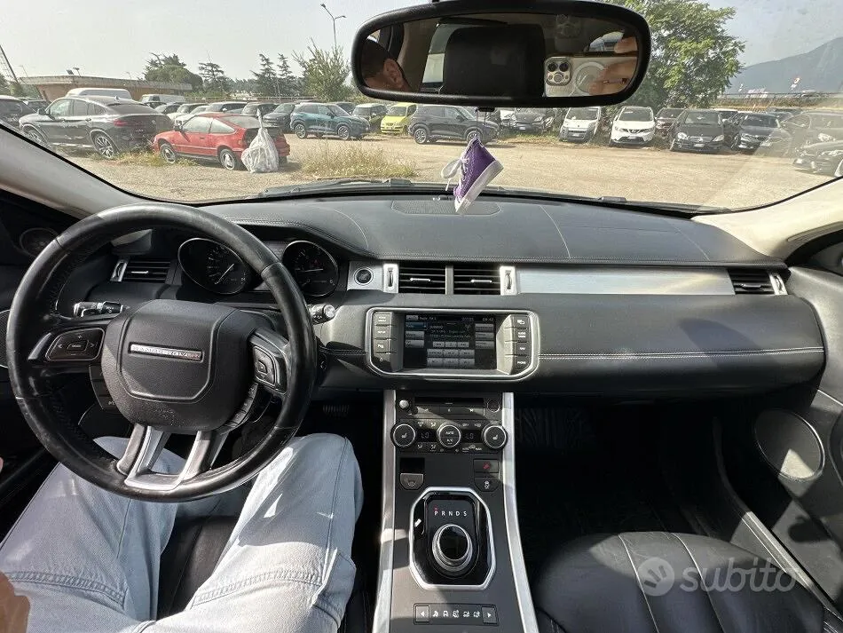 Land Rover Range Rover Evoque 2012 photo 4