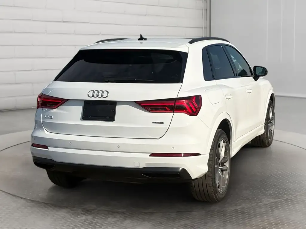 Audi Q3 2024 photo 5