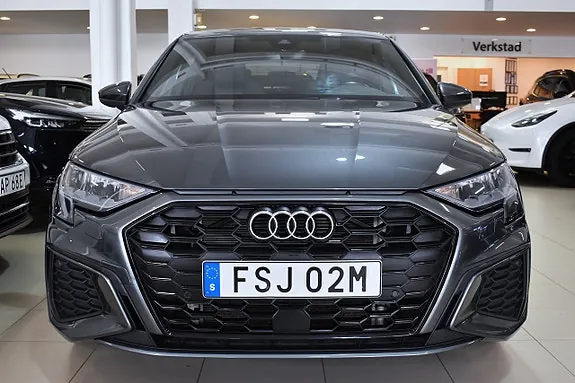 Audi A3 2024 photo 2