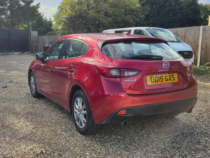 Mazda Mazda3 2015 photo 4