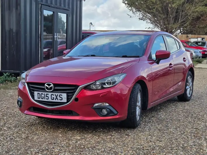 Mazda Mazda3 2015 photo 3