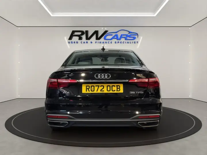 Audi A4 2022 photo 4