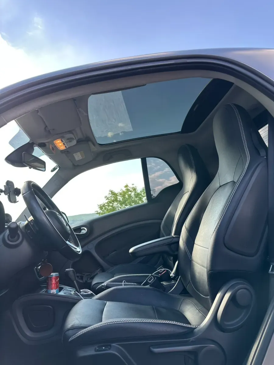 Smart Fortwo 2017 photo 3