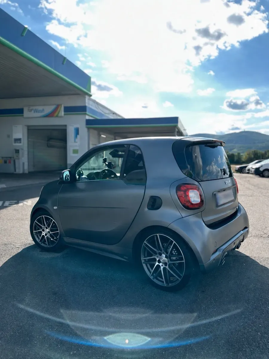 Smart Fortwo 2017 photo 2