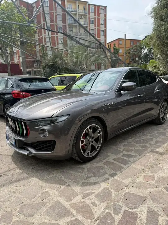 Maserati Levante 2016 photo 2