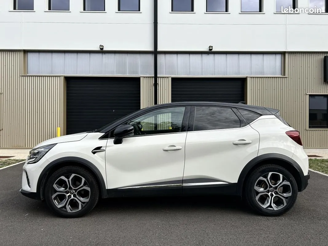 Renault Captur 2020 photo 2