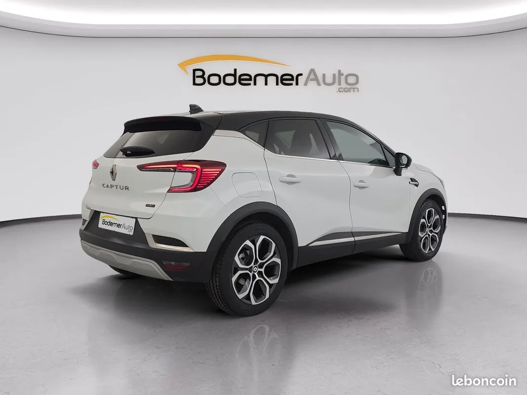 Renault Captur 2024 photo 5