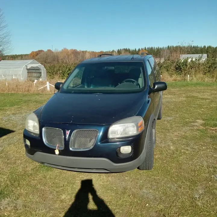 Pontiac Montana 2007 photo 2