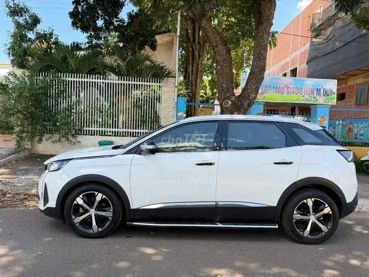 Peugeot 3008 2022 photo 3