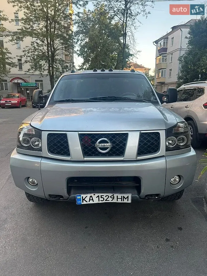 Nissan Titan 2006 photo 2