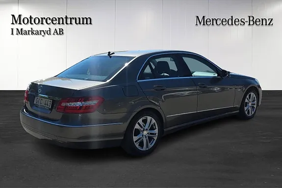 Mercedes-Benz E250 2011 photo 4
