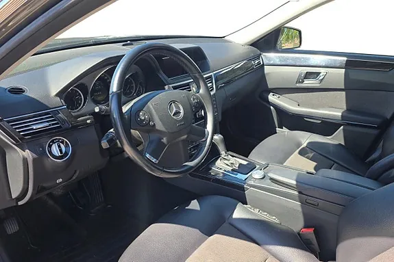 Mercedes-Benz E250 2011 photo 5