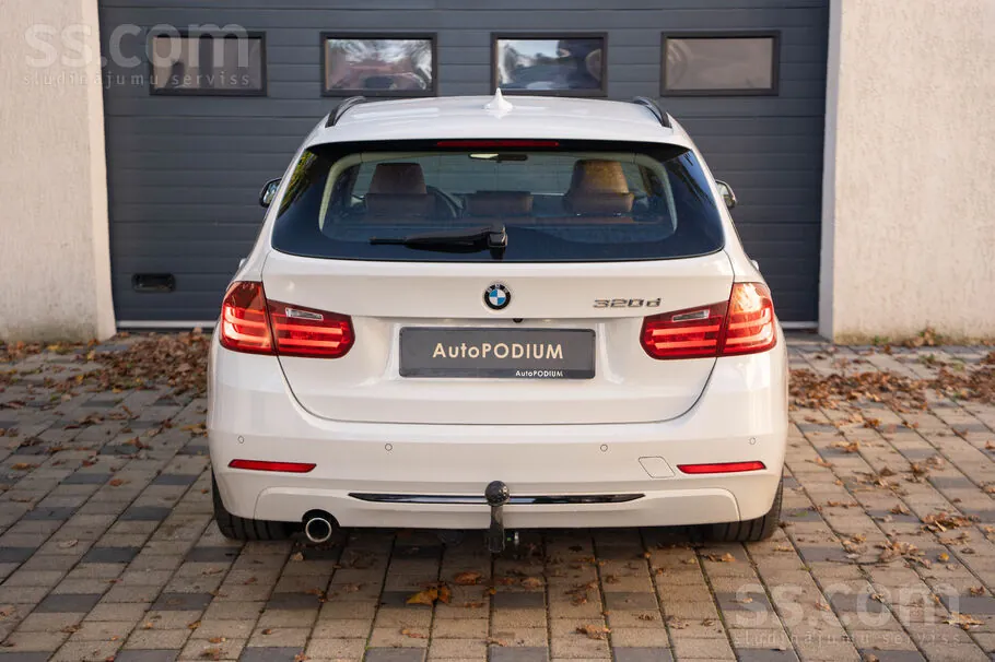 BMW 3 Series 2014 photo 3