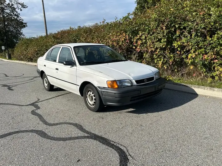 Toyota Tercel 1997 photo 2