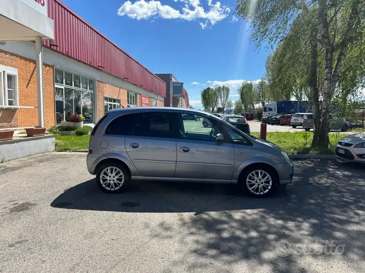 Opel Meriva 2009 photo 2