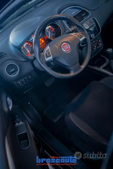 Fiat Punto 2013 photo 3