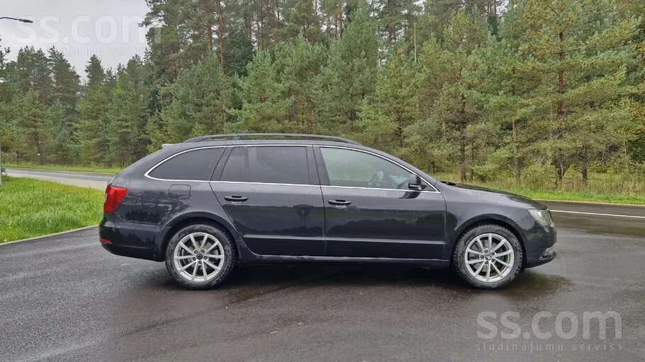 Skoda Superb 2014 photo 5