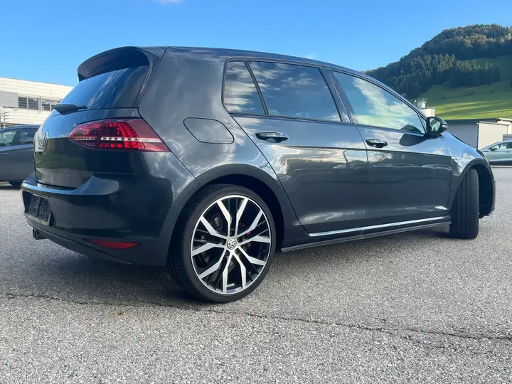Volkswagen Golf Gtd 2014 photo 2