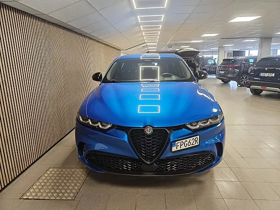 Alfa Romeo Tonale 2023 photo 2