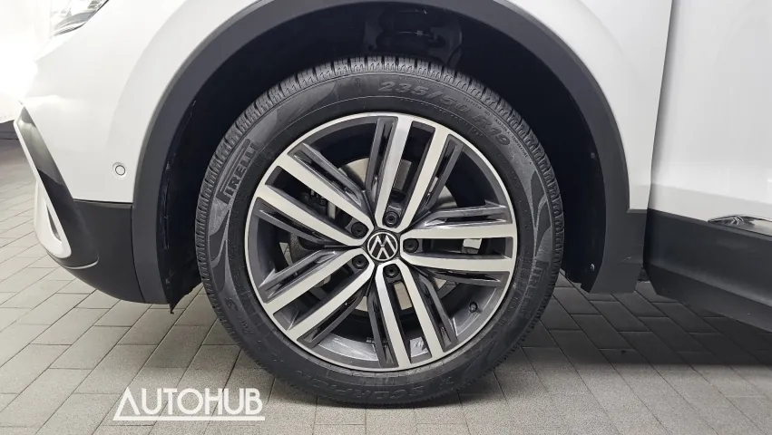 Volkswagen Tiguan Allspace 2024 photo 5