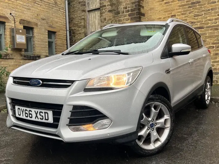 Ford Kuga 2016 photo 3