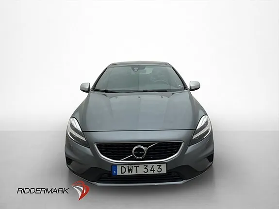 Volvo V40 2019 photo 2